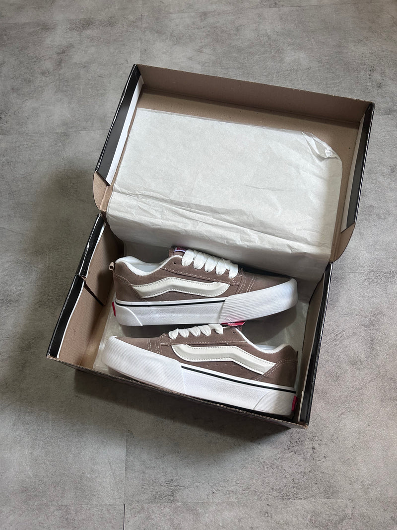 Vans Knu Skool