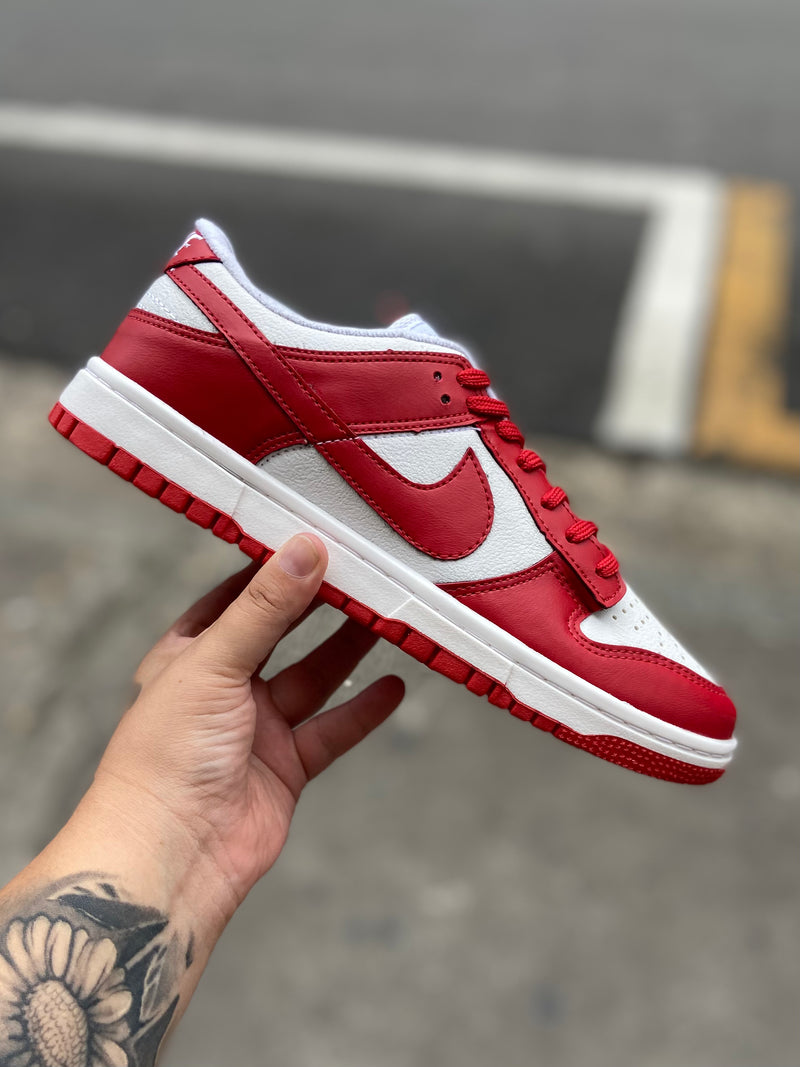 Dunk Low 'Red