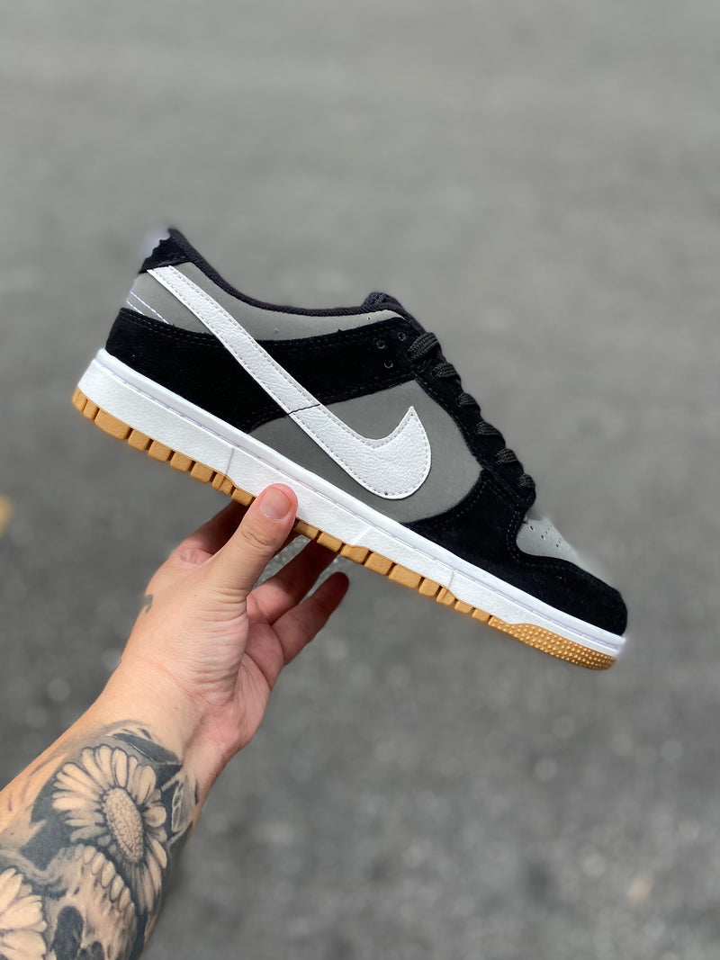 Dunk Low 'Black Gray Camurça