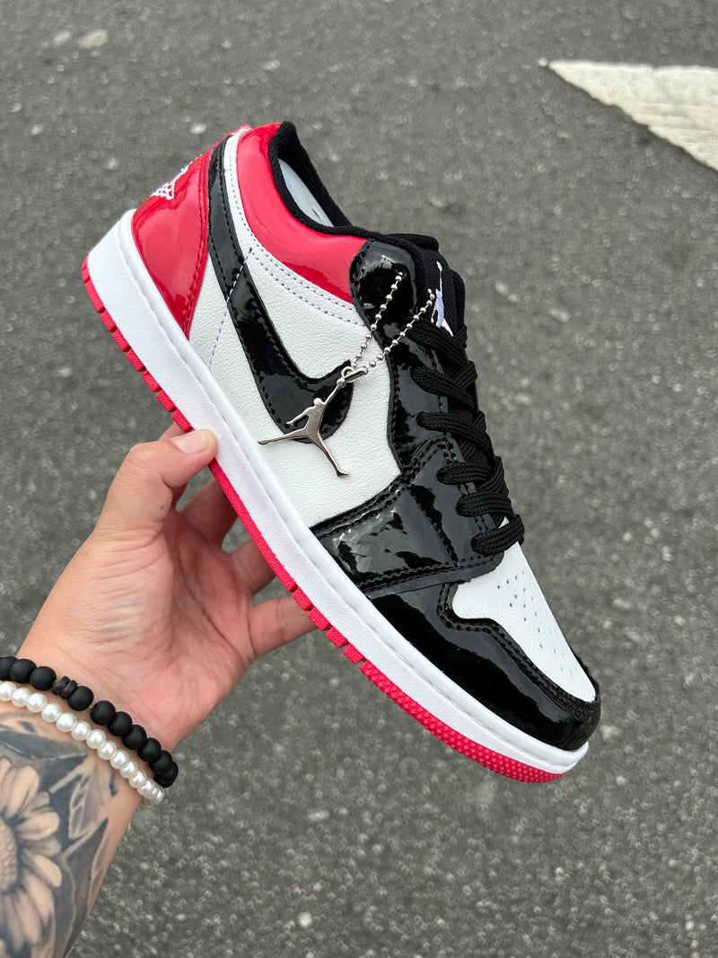 Air Jordan 1 Low Bred Toe VN