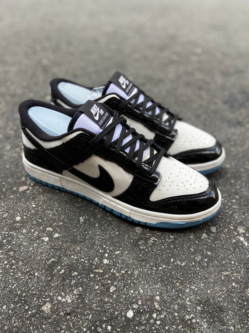 Dunk Low VN