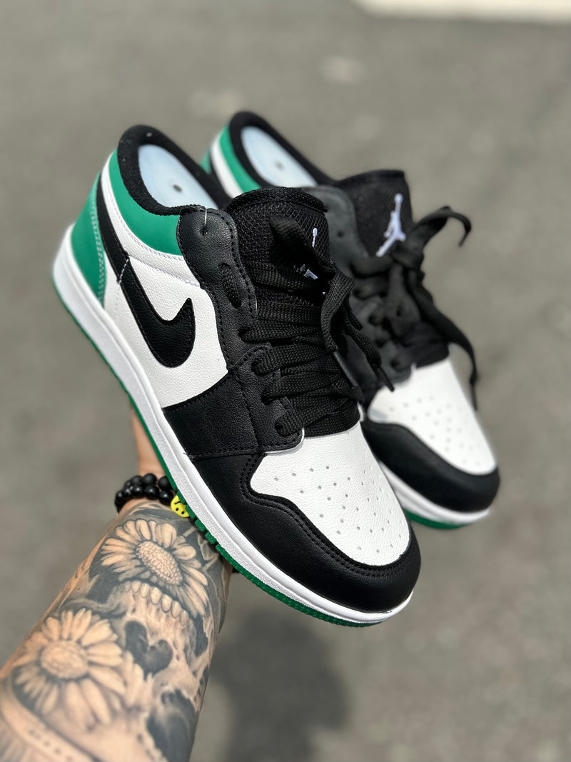 Air Jordan 1 Low 'Mystic Green