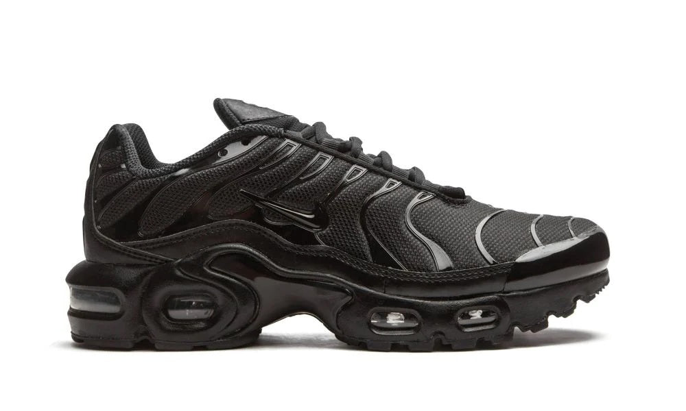 Air Max Plus "Triple Black"