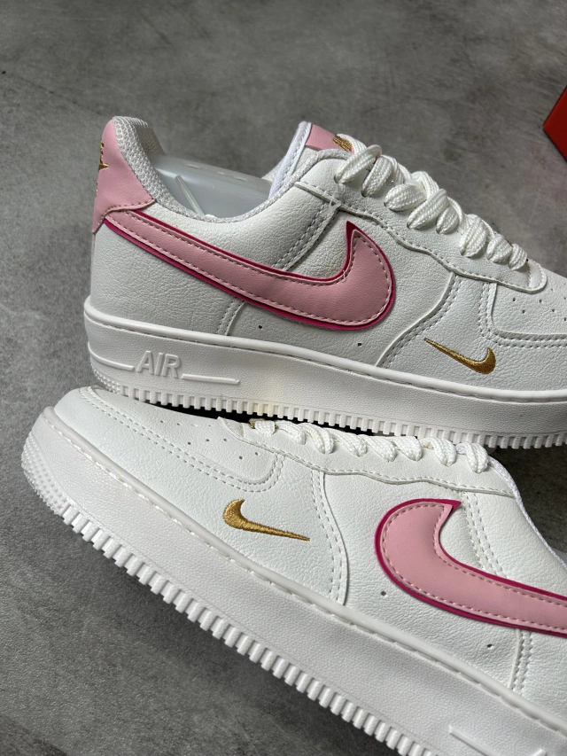 Air Force 'Rust Pink - Luc Hype