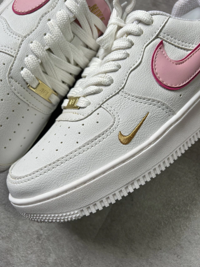 Air Force 'Rust Pink - Luc Hype