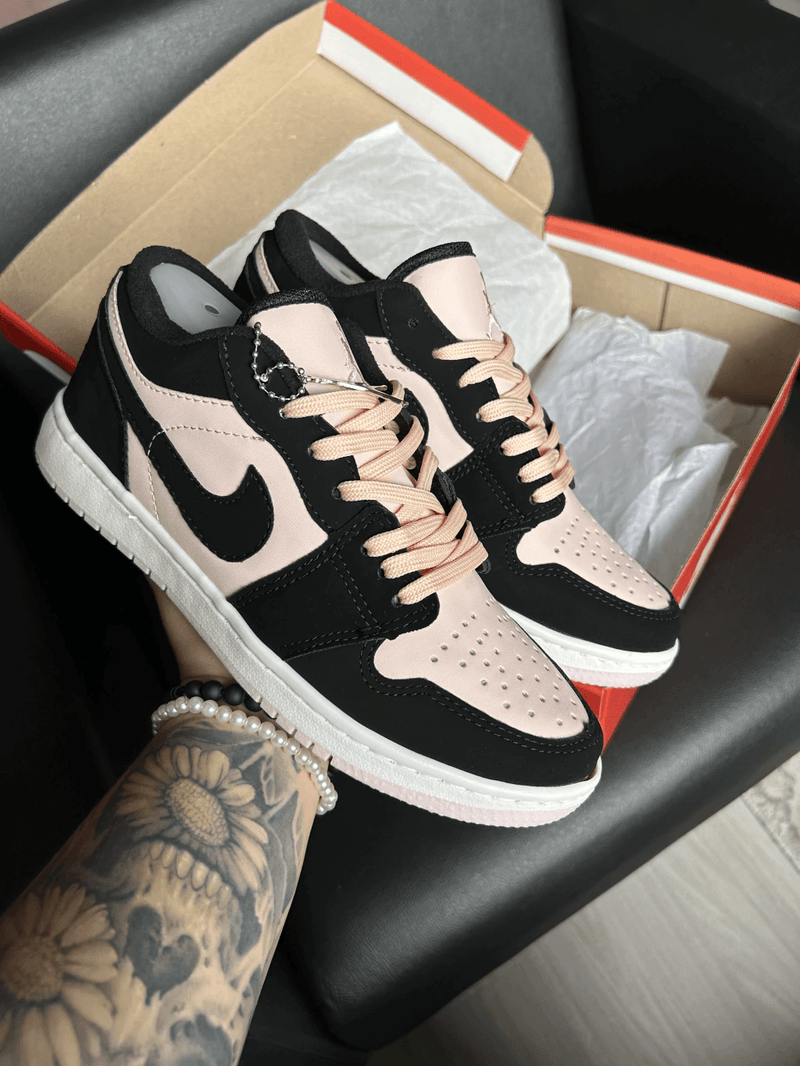 Air Jordan 1 Low Black Rose - Luc Hype