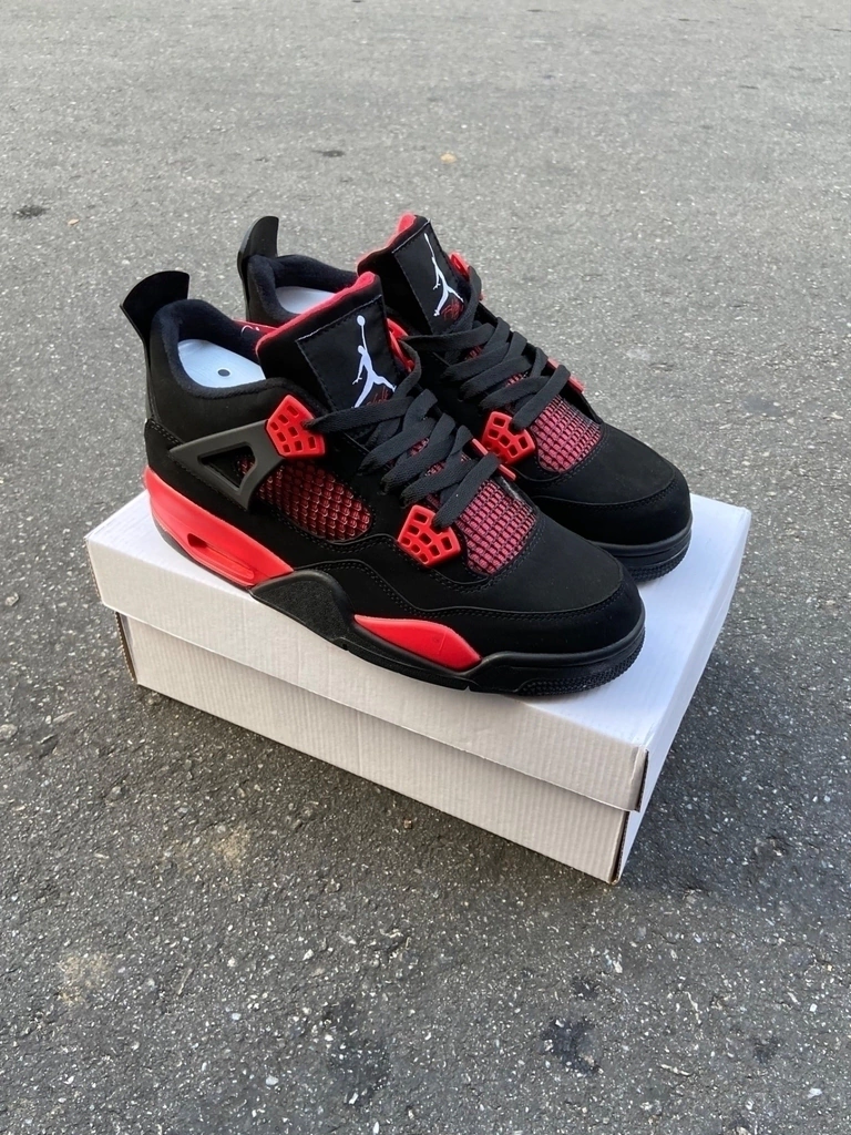 Air Jordan 4 'Red Thunder