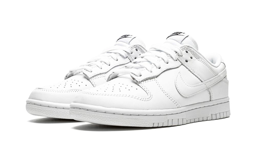 SB Dunk Low Pro "Triple White"