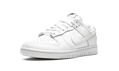 SB Dunk Low Pro "Triple White"