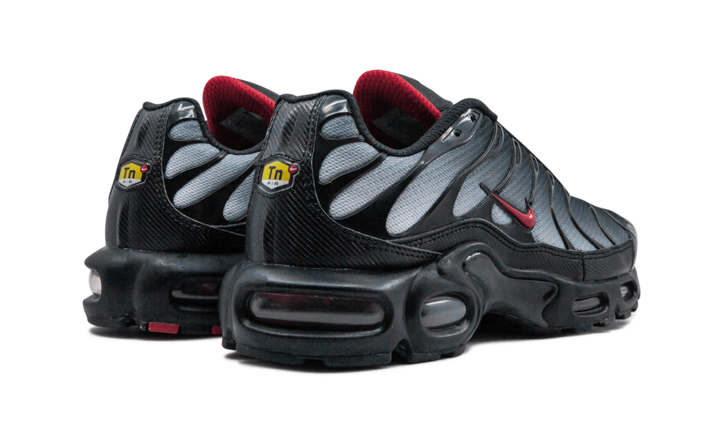 Nike Air Max Plus Black Gradient Red