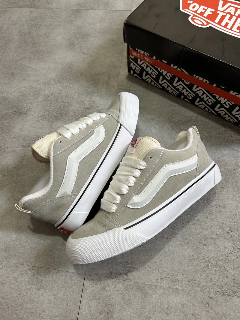 Vans Knu Skool