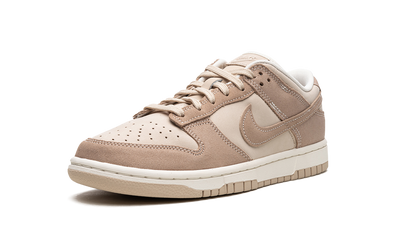 Dunk Low "Sanddrift"