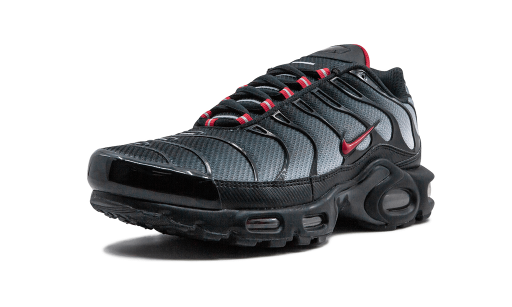 Nike Air Max Plus Black Gradient Red